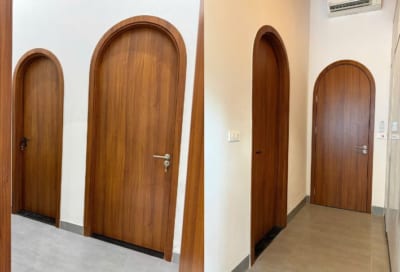 BÁO GIÁ CỬA NHỰA COMPOSITE VÒM